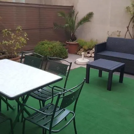 Cannes Studios Rentals Apartment *